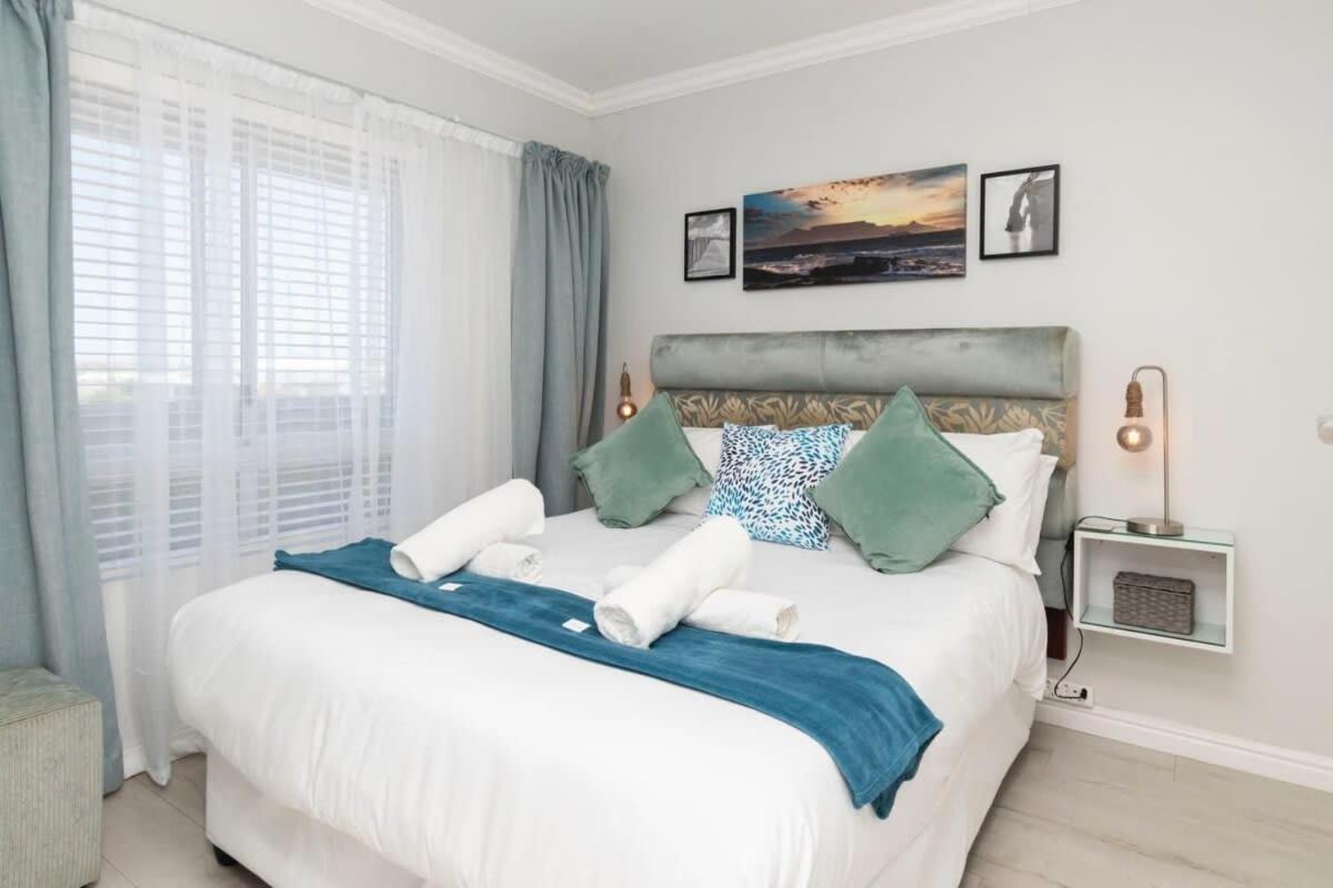 Family With Uninterrupted Ocean Views Appartement